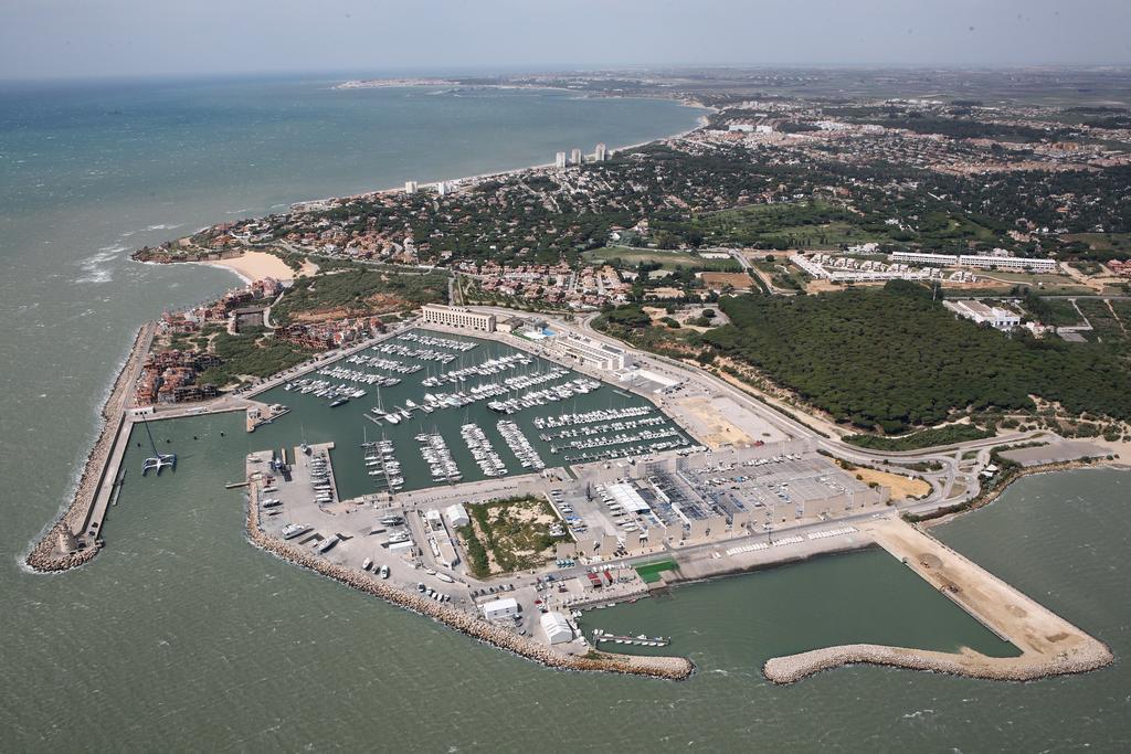 Suites Puerto Sherry El Puerto de Santa María Εξωτερικό φωτογραφία