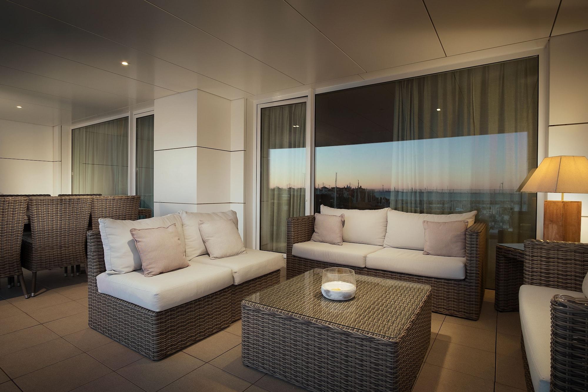 Suites Puerto Sherry El Puerto de Santa María Εξωτερικό φωτογραφία