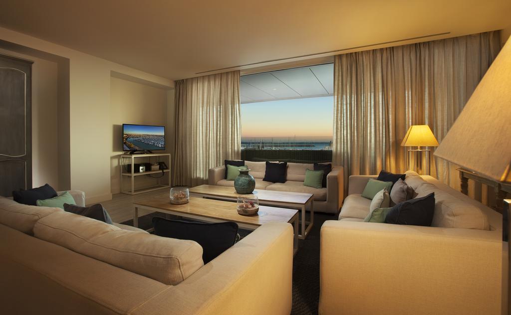 Suites Puerto Sherry El Puerto de Santa María Εξωτερικό φωτογραφία