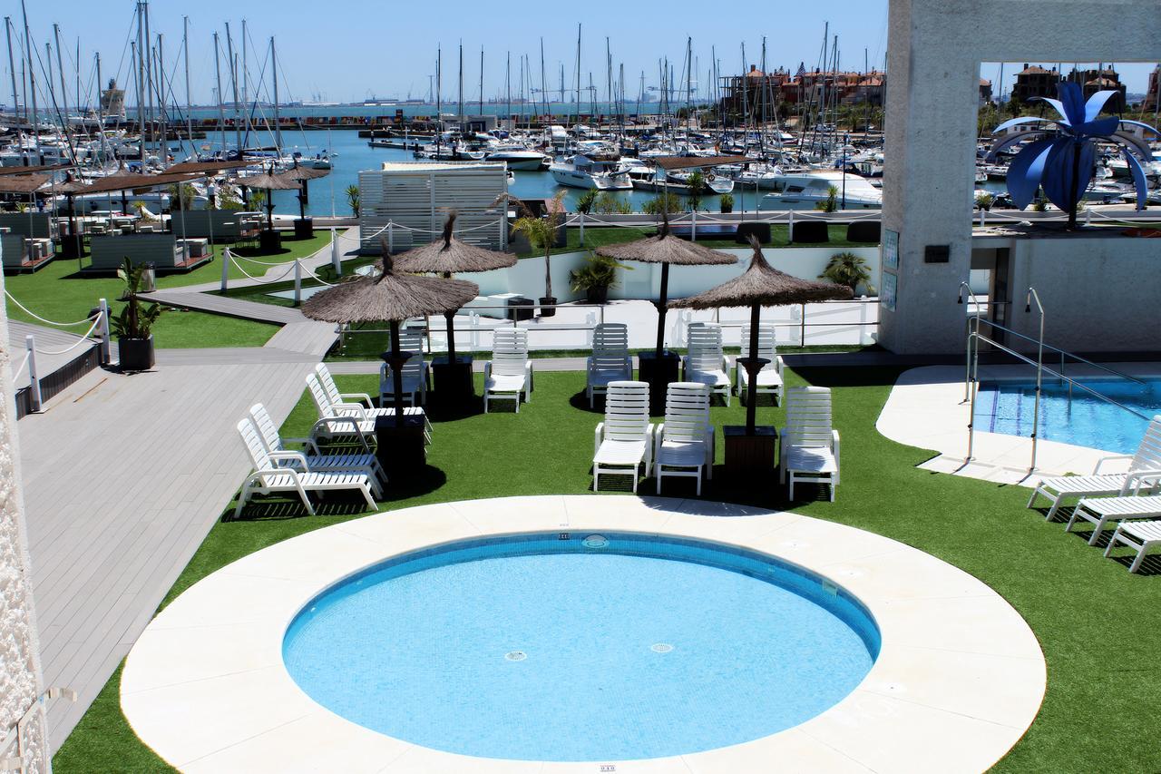 Suites Puerto Sherry El Puerto de Santa María Εξωτερικό φωτογραφία